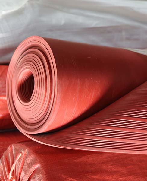 氟橡膠板的尺寸公差標準是什么？